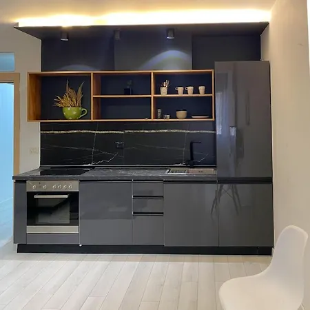 Love Apartment